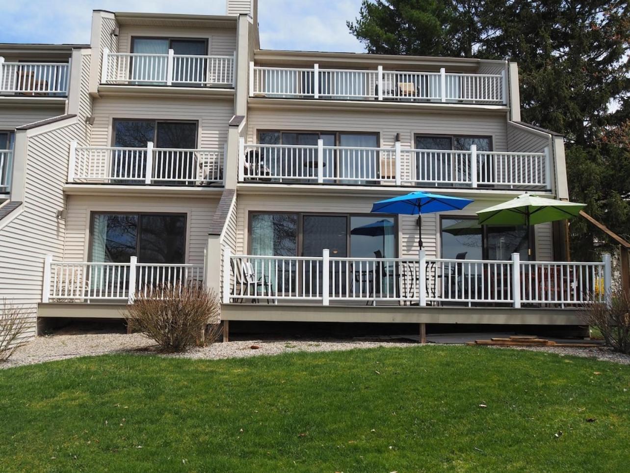 The Grand Getaway - Gorgeous And Great Location! Villa Traverse City Exteriör bild